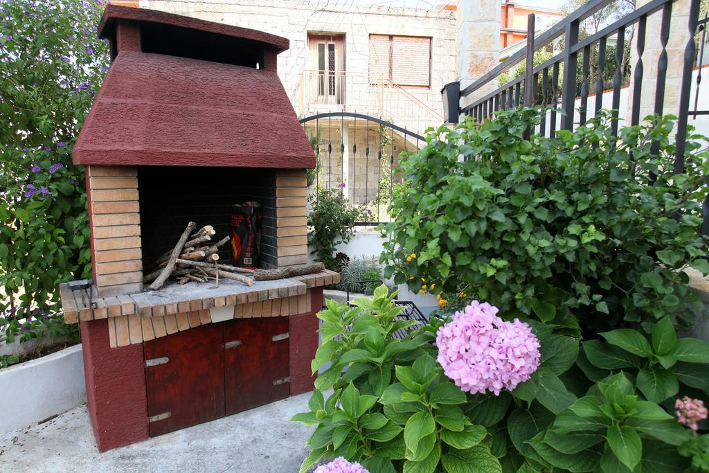 Apartments Sakal Trogir Exterior photo