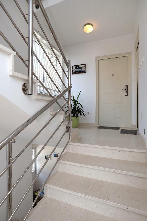 Apartments Sakal Trogir Exterior photo